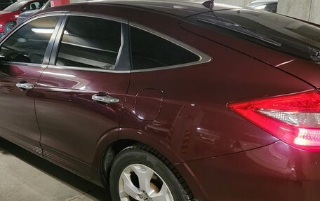 Honda Crosstour I рестайлинг, 2012 год, 1 800 000 рублей, 22 фотография