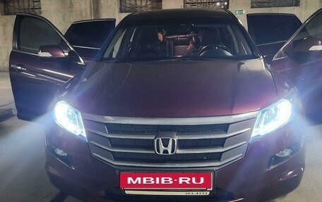 Honda Crosstour I рестайлинг, 2012 год, 1 800 000 рублей, 17 фотография