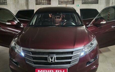 Honda Crosstour I рестайлинг, 2012 год, 1 800 000 рублей, 19 фотография