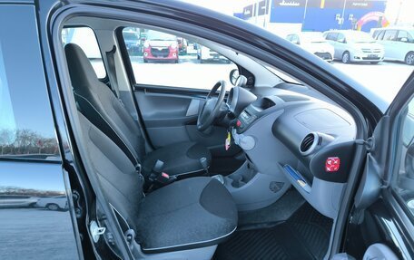 Peugeot 107 I рестайлинг, 2012 год, 579 000 рублей, 15 фотография