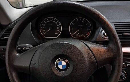 BMW 1 серия, 2009 год, 770 000 рублей, 15 фотография