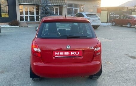 Skoda Fabia II, 2010 год, 575 000 рублей, 2 фотография