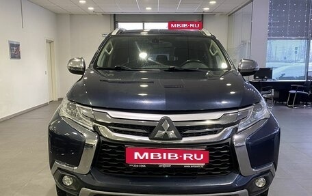 Mitsubishi Pajero Sport III рестайлинг, 2018 год, 2 849 000 рублей, 2 фотография