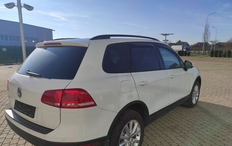 Volkswagen Touareg III, 2016 год, 3 050 000 рублей, 4 фотография