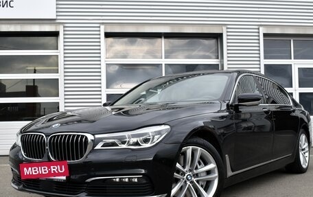 BMW 7 серия, 2015 год, 2 999 000 рублей, 4 фотография