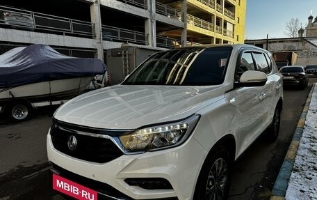 SsangYong Rexton, 2018 год, 2 300 000 рублей, 12 фотография