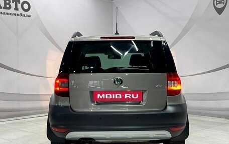 Skoda Yeti I рестайлинг, 2012 год, 998 000 рублей, 9 фотография