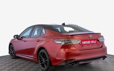 Toyota Camry, 2022 год, 4 320 000 рублей, 7 фотография