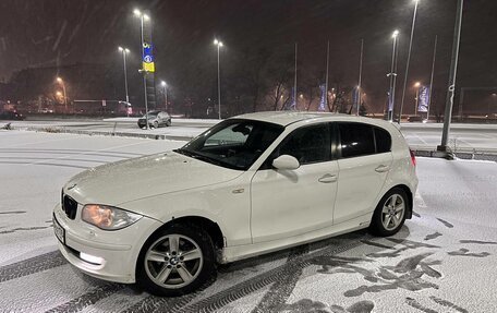 BMW 1 серия, 2009 год, 910 000 рублей, 4 фотография