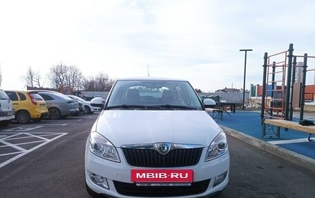 Skoda Fabia II, 2011 год, 1 000 000 рублей, 37 фотография