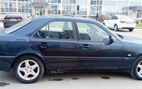 Mercedes-Benz C-Класс, 1997 год, 400 000 рублей, 11 фотография