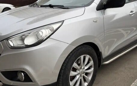 Hyundai ix35 I рестайлинг, 2010 год, 1 200 000 рублей, 1 фотография