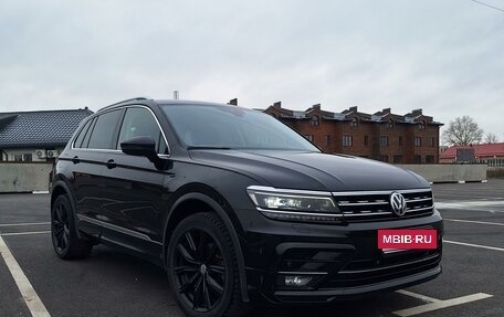 Volkswagen Tiguan II, 2020 год, 3 150 000 рублей, 3 фотография