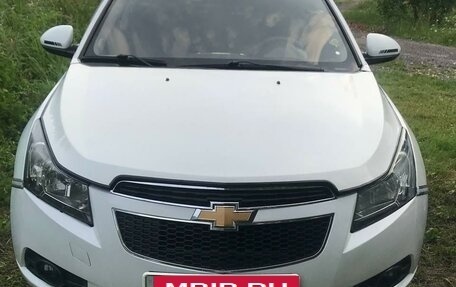 Chevrolet Cruze II, 2009 год, 650 000 рублей, 7 фотография