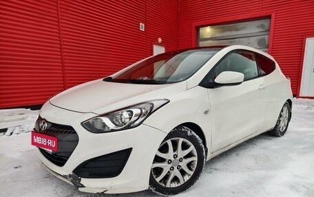 Hyundai i30 II рестайлинг, 2013 год, 960 000 рублей, 10 фотография