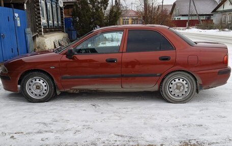 Mitsubishi Carisma I, 2001 год, 280 000 рублей, 1 фотография