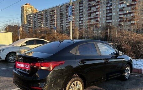 Hyundai Solaris II рестайлинг, 2018 год, 750 000 рублей, 5 фотография