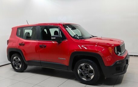 Jeep Renegade I рестайлинг, 2017 год, 1 298 000 рублей, 5 фотография