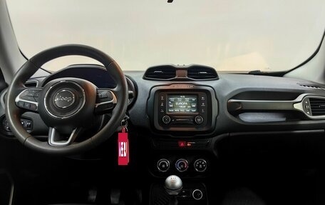 Jeep Renegade I рестайлинг, 2017 год, 1 298 000 рублей, 12 фотография