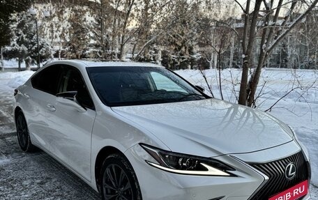 Lexus ES VII, 2021 год, 4 200 000 рублей, 1 фотография