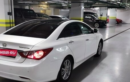 Hyundai Sonata VI, 2012 год, 1 270 000 рублей, 4 фотография