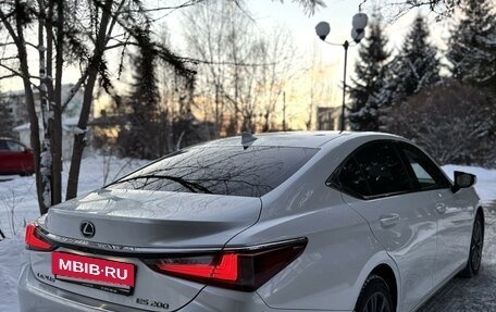 Lexus ES VII, 2021 год, 4 200 000 рублей, 10 фотография