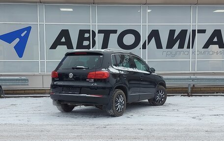 Volkswagen Tiguan I, 2013 год, 1 361 000 рублей, 2 фотография