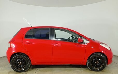 Toyota Yaris III рестайлинг, 2008 год, 650 000 рублей, 4 фотография