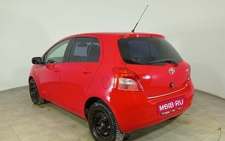 Toyota Yaris III рестайлинг, 2008 год, 650 000 рублей, 7 фотография