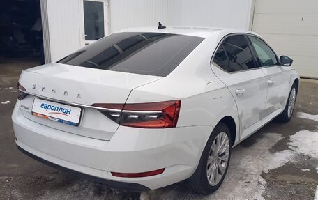 Skoda Superb III рестайлинг, 2022 год, 3 025 000 рублей, 3 фотография