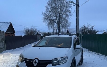 Renault Sandero II рестайлинг, 2020 год, 1 550 000 рублей, 1 фотография