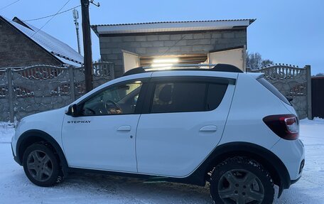 Renault Sandero II рестайлинг, 2020 год, 1 550 000 рублей, 8 фотография