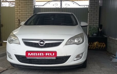 Opel Astra J, 2012 год, 750 000 рублей, 18 фотография