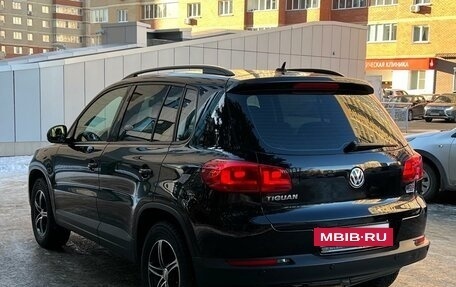 Volkswagen Tiguan I, 2015 год, 1 595 000 рублей, 3 фотография