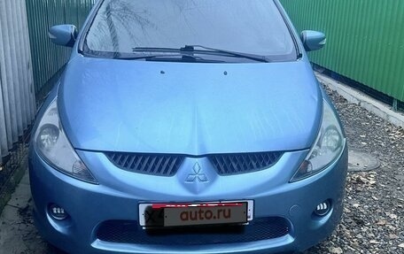 Mitsubishi Grandis, 2004 год, 850 000 рублей, 1 фотография