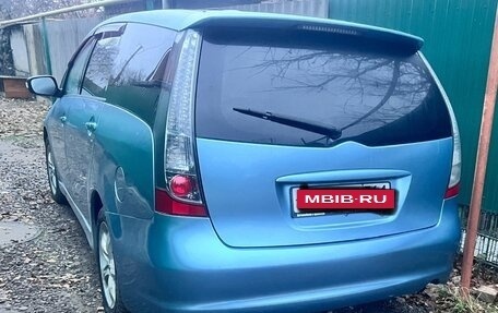 Mitsubishi Grandis, 2004 год, 850 000 рублей, 3 фотография