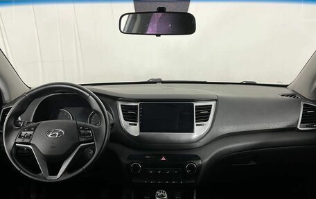 Hyundai Tucson III, 2016 год, 1 770 000 рублей, 10 фотография