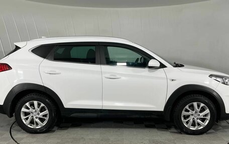 Hyundai Tucson III, 2020 год, 2 390 000 рублей, 4 фотография