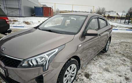 KIA Rio IV, 2020 год, 1 850 000 рублей, 5 фотография