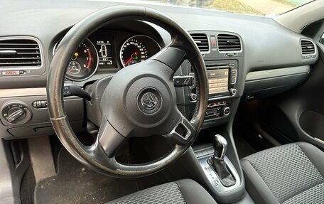 Volkswagen Golf VI, 2011 год, 950 000 рублей, 9 фотография