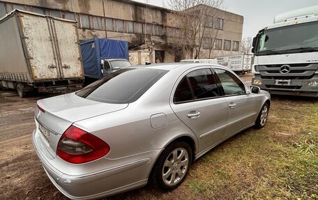 Mercedes-Benz E-Класс, 2007 год, 750 000 рублей, 3 фотография