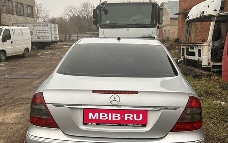 Mercedes-Benz E-Класс, 2007 год, 750 000 рублей, 4 фотография