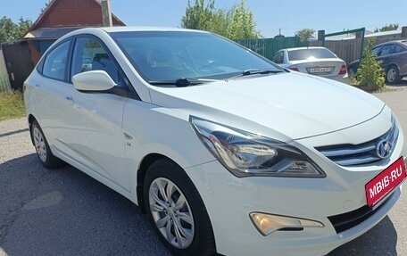 Hyundai Solaris II рестайлинг, 2015 год, 1 325 000 рублей, 13 фотография