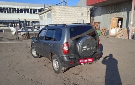 Chevrolet Niva I рестайлинг, 2010 год, 550 000 рублей, 7 фотография