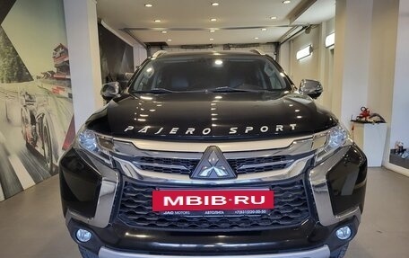 Mitsubishi Pajero Sport III рестайлинг, 2019 год, 3 059 000 рублей, 2 фотография