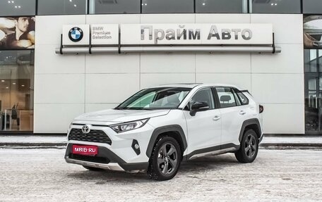 Toyota RAV4, 2022 год, 3 887 000 рублей, 1 фотография