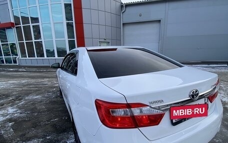 Toyota Camry, 2013 год, 1 670 000 рублей, 4 фотография