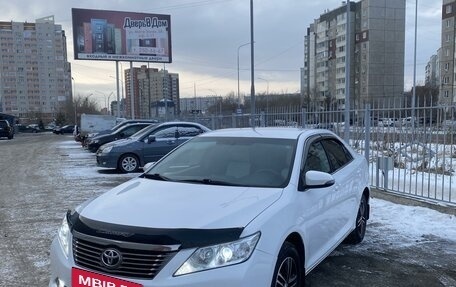 Toyota Camry, 2013 год, 1 670 000 рублей, 5 фотография