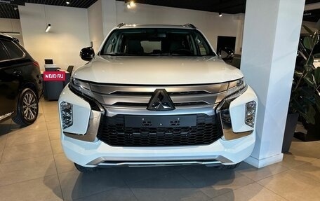 Mitsubishi Montero Sport, 2023 год, 6 500 000 рублей, 2 фотография