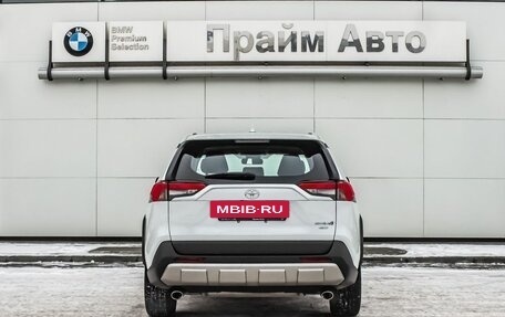 Toyota RAV4, 2022 год, 3 887 000 рублей, 4 фотография